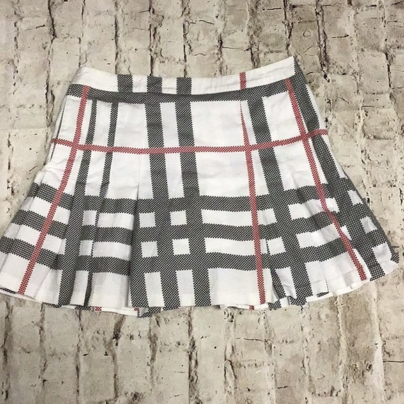 Burberry Dresses & Skirts - Burberry Golf Skirt 8